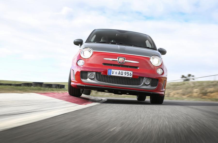  Abarth 595 Turismo 2014 года  (AU) (фото 14 из 24)